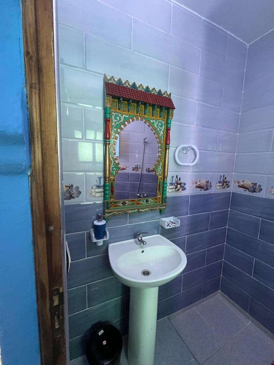 Albergue Casa Blue Star *